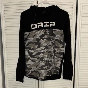 Drop Graphic Camo Pullover Hoodie - Black & Gray